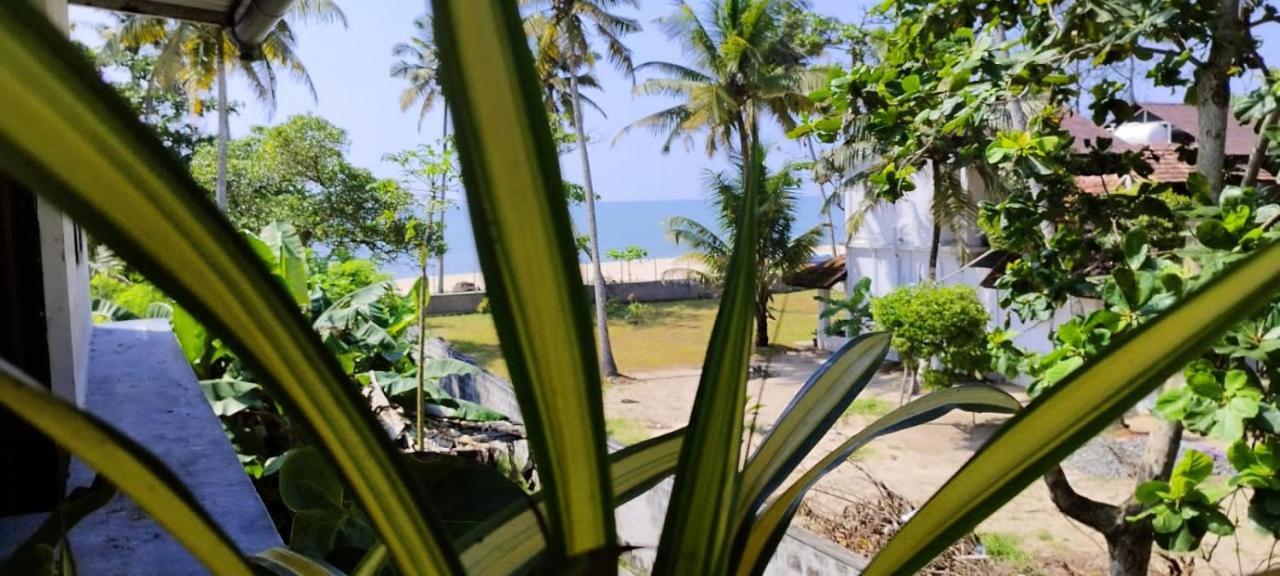 Marari Sibiya Beach Villa Mararikulam Extérieur photo