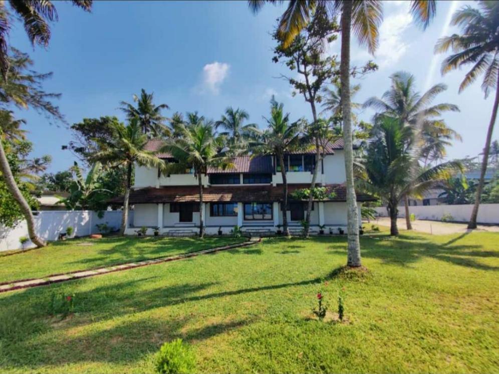 Marari Sibiya Beach Villa Mararikulam Extérieur photo